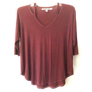Michael Stars, Women's 3/4 Slit Shoulder V Neck Top, One Size, Burgundy/Rosewood